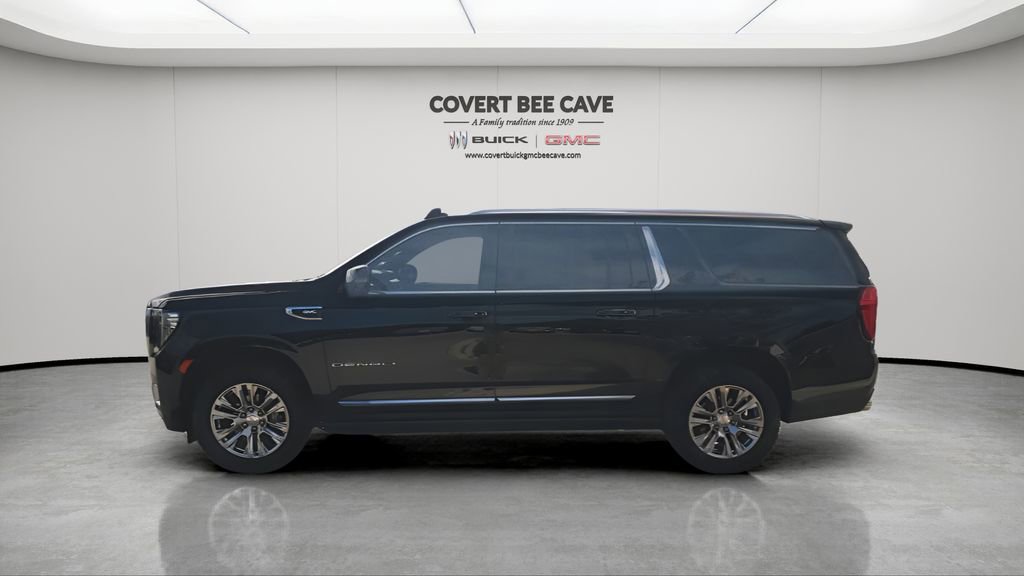 Certified 2023 GMC Yukon XL Denali image 5