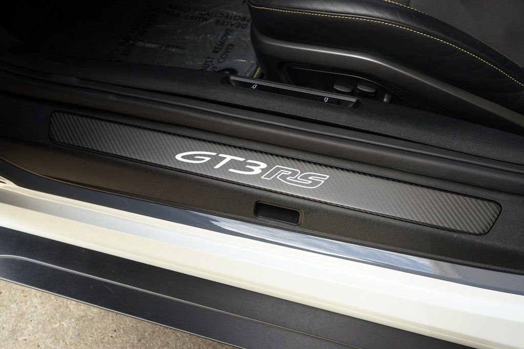 Used 2024 Porsche 911 GT3 RS w/ Weissach Package image 31