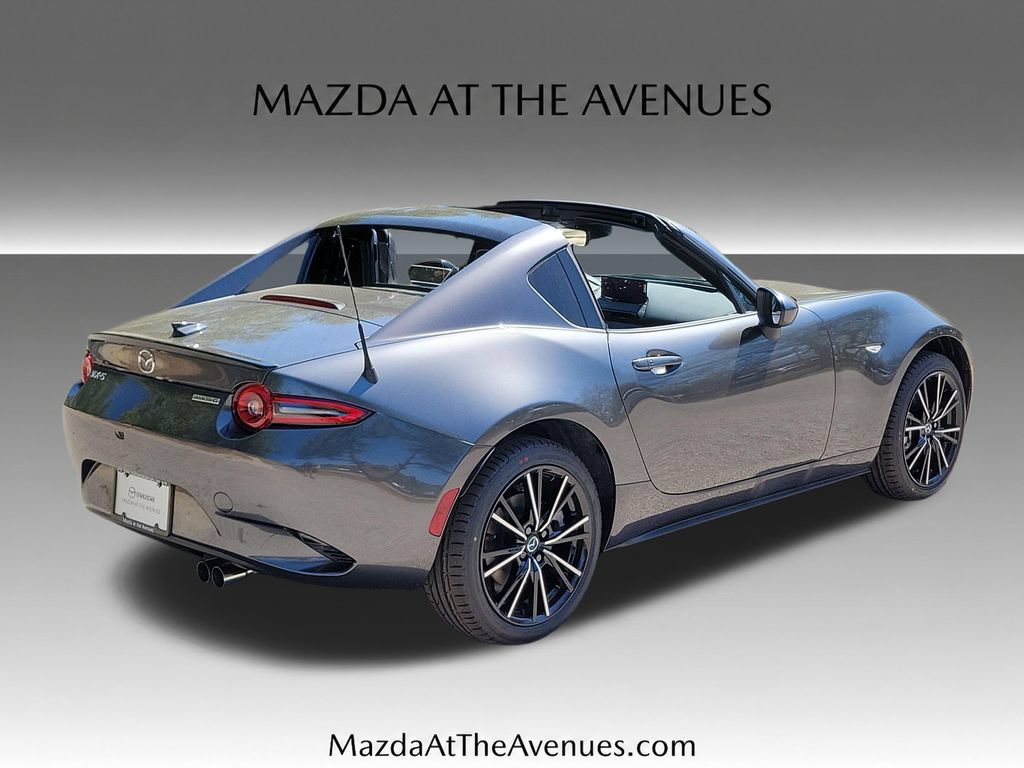 New 2026 MAZDA MX-5 Miata RF Grand Touring RWD image 4
