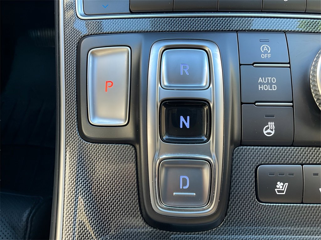 Used 2022 Hyundai Santa Fe Limited image 25