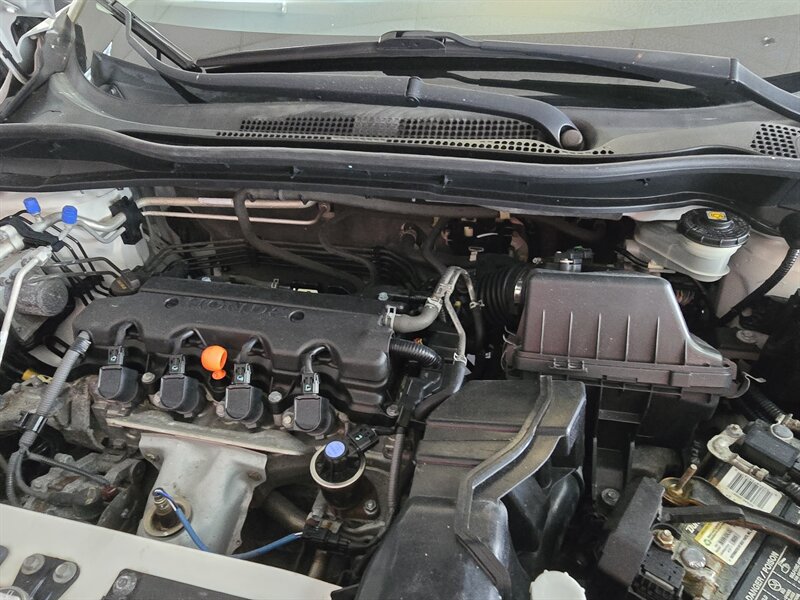 Used 2016 Honda HR-V LX image 18