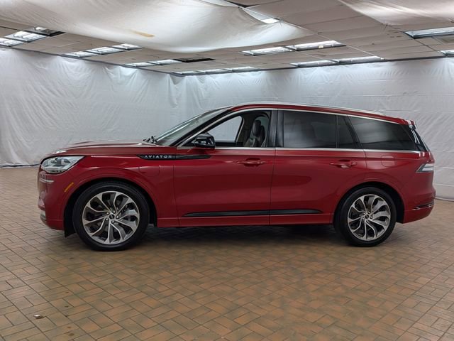 Used 2021 Lincoln Aviator Grand Touring w/ Equipment Group 302A image 4