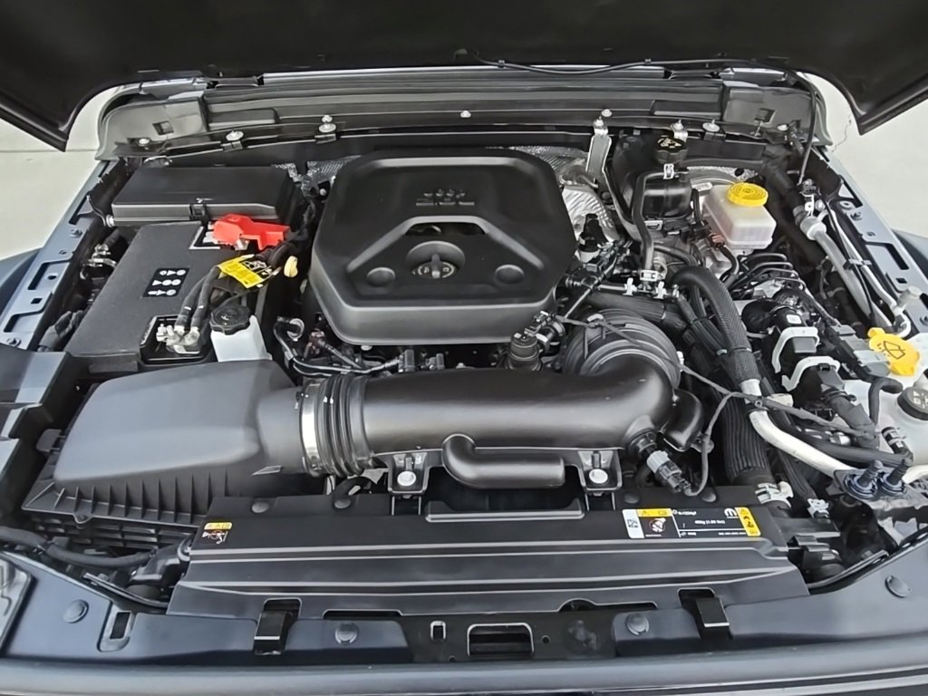 Used 2024 Jeep Wrangler Willys image 30