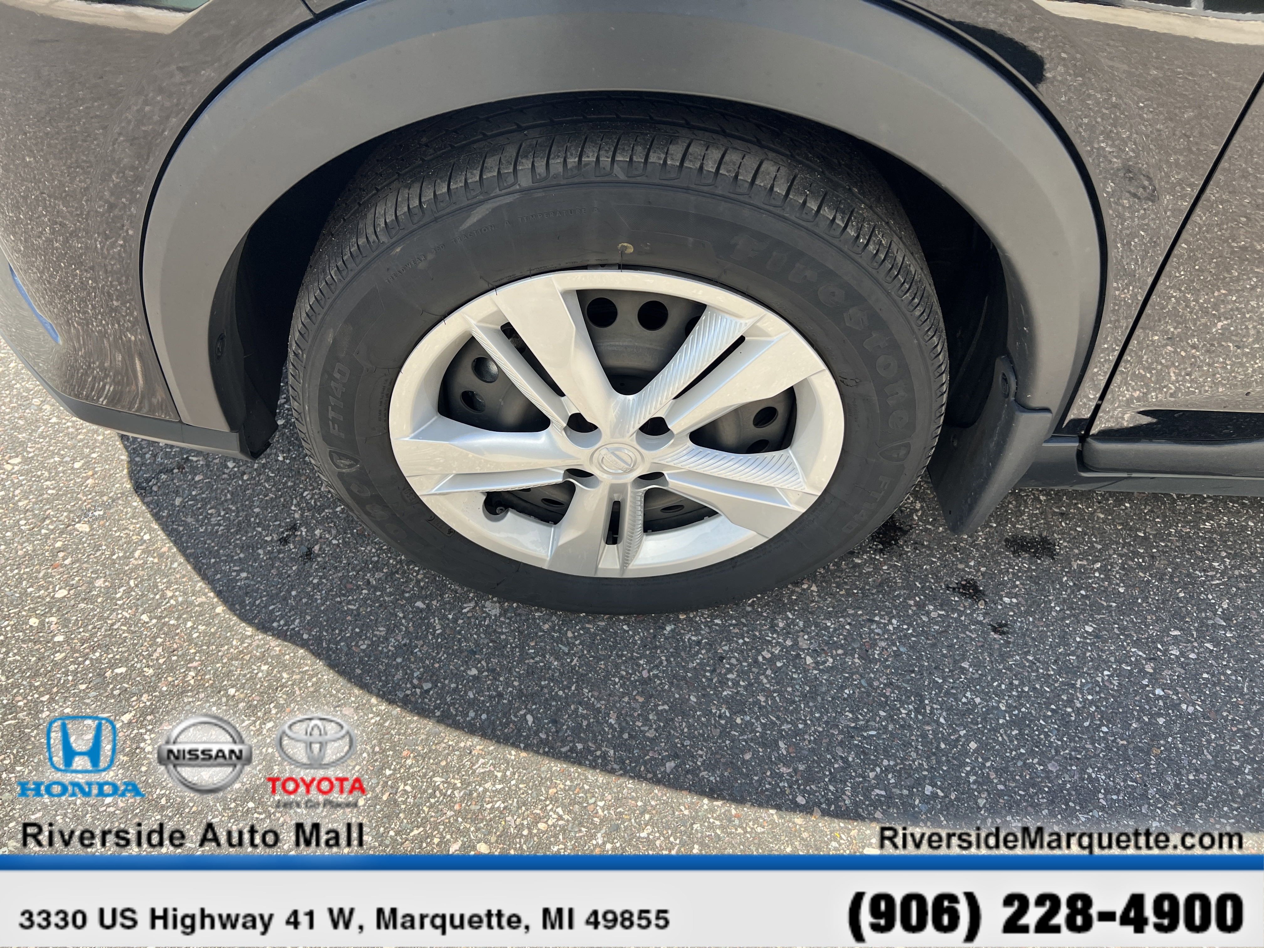 Used 2023 Nissan Kicks S image 16