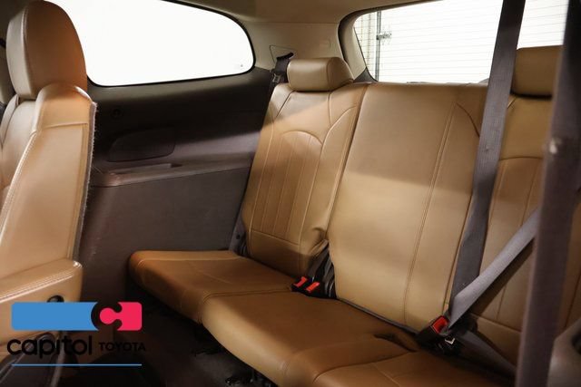 Used 2013 Buick Enclave Premium AWD/4WD image 33