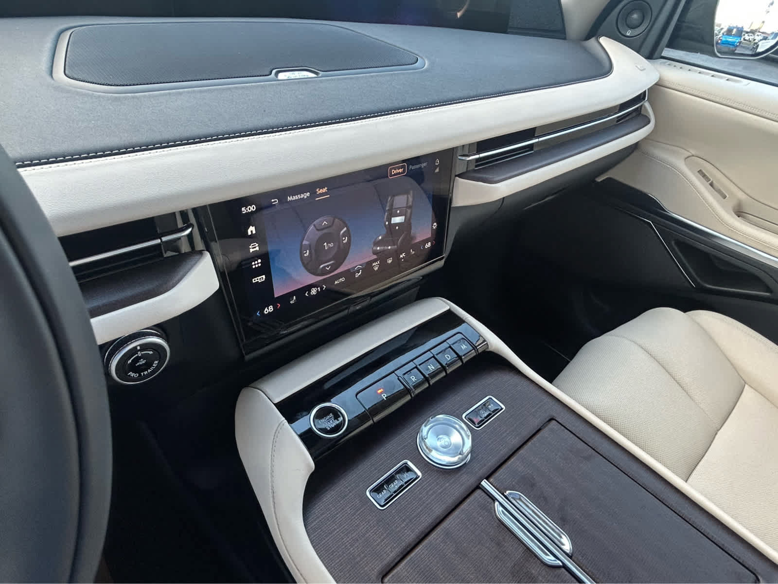 New 2027 Lincoln Navigator L Reserve w/ Jet Appearance Package AWD/4WD image 59