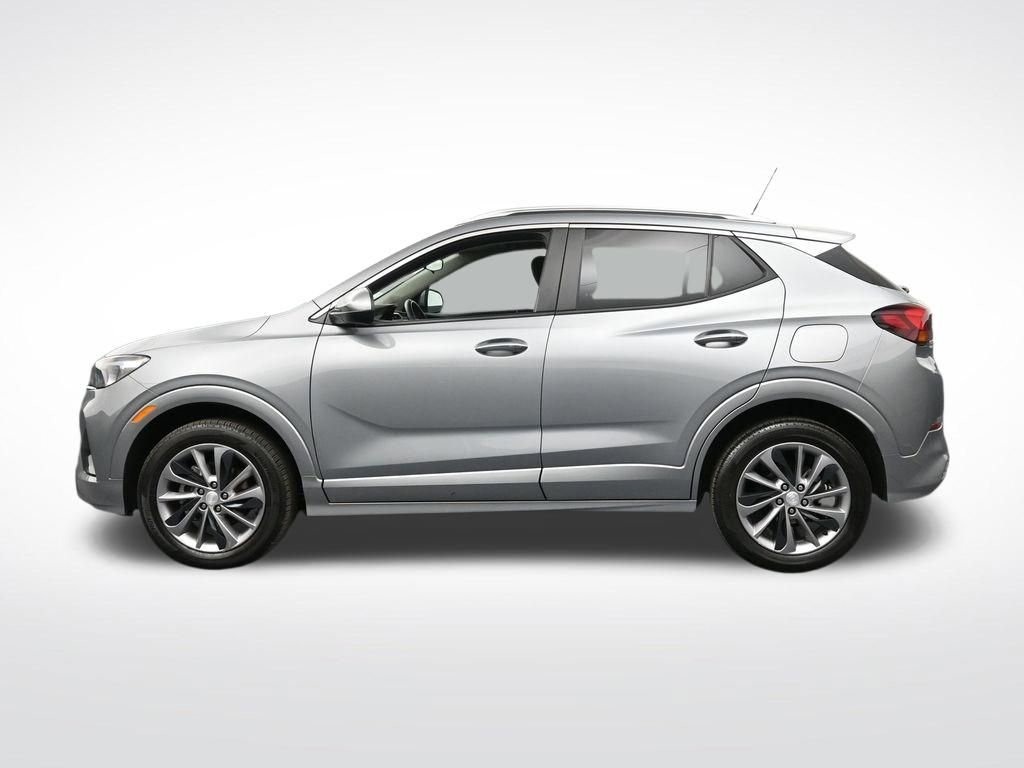 Used 2023 Buick Encore GX Select w/ Sport Touring Package AWD/4WD image 2