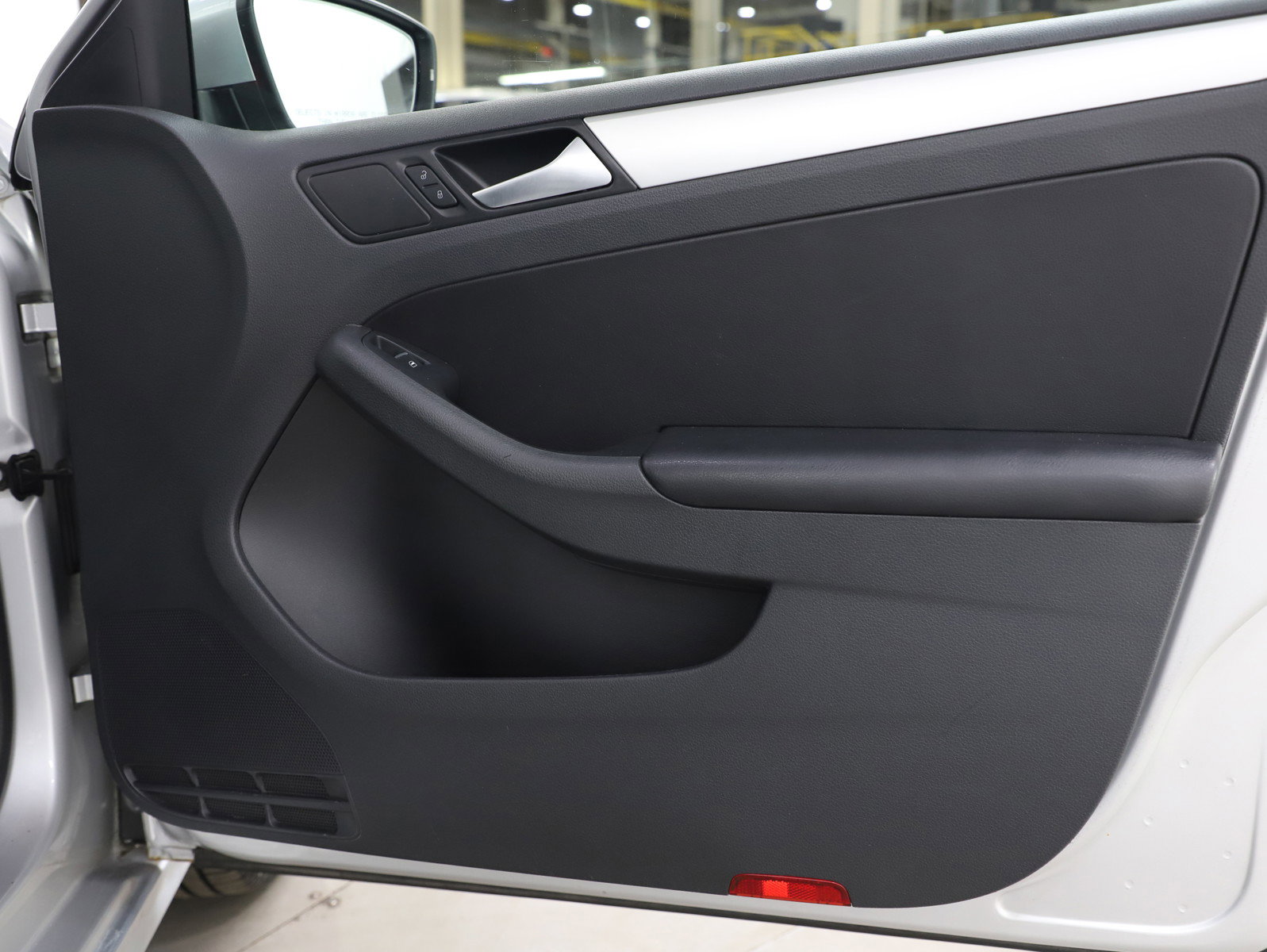 Used 2014 Volkswagen Jetta SE image 9