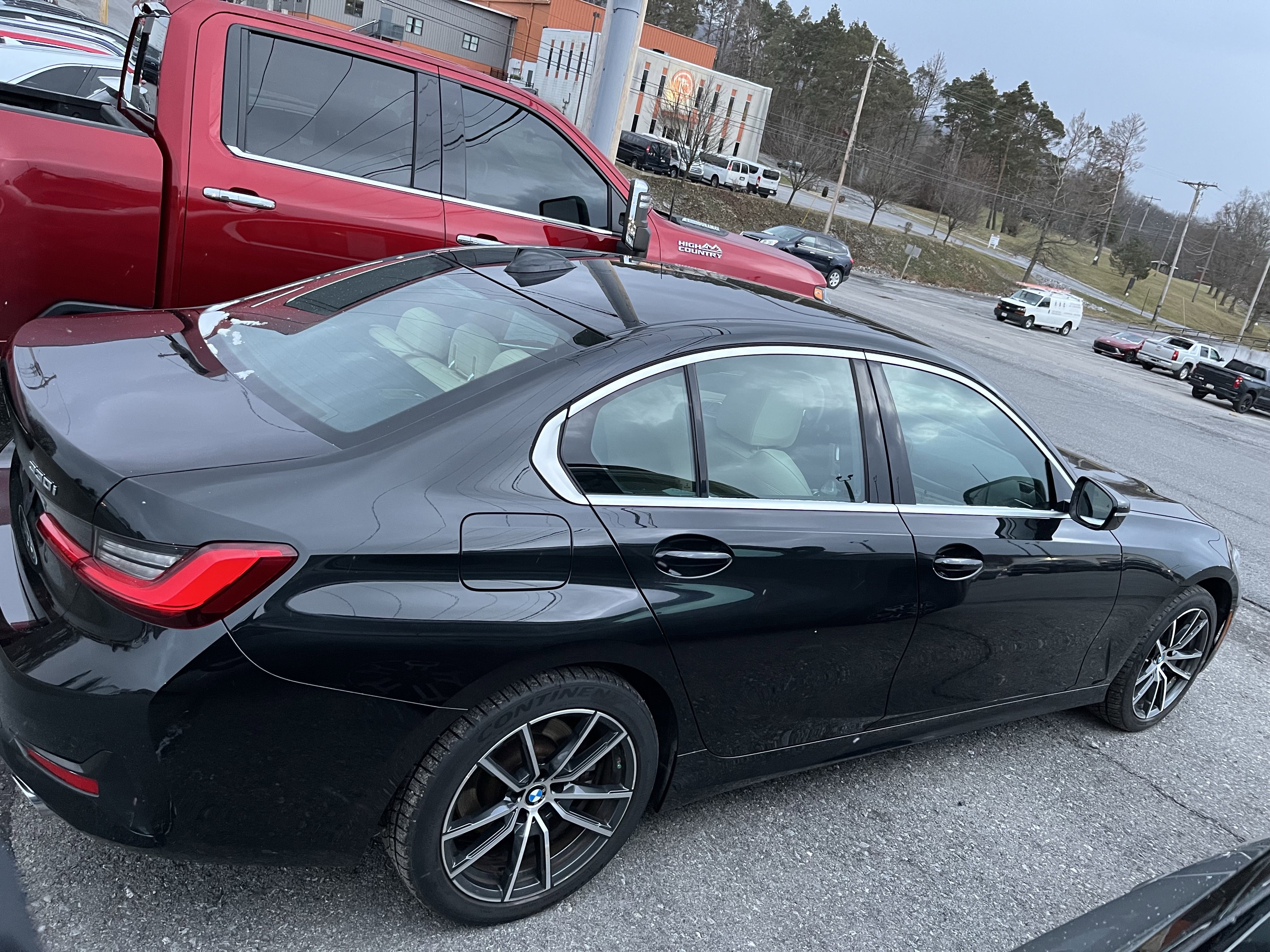 Used 2020 BMW 330i xDrive 330i xDrive w/ Premium Package image 7