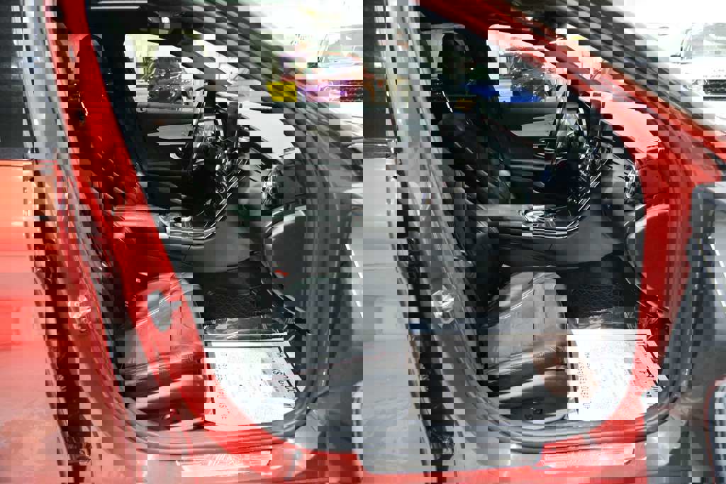 Used 2018 Mercedes-Benz C 43 AMG 4MATIC Sedan w/ Parking Assist Package image 34