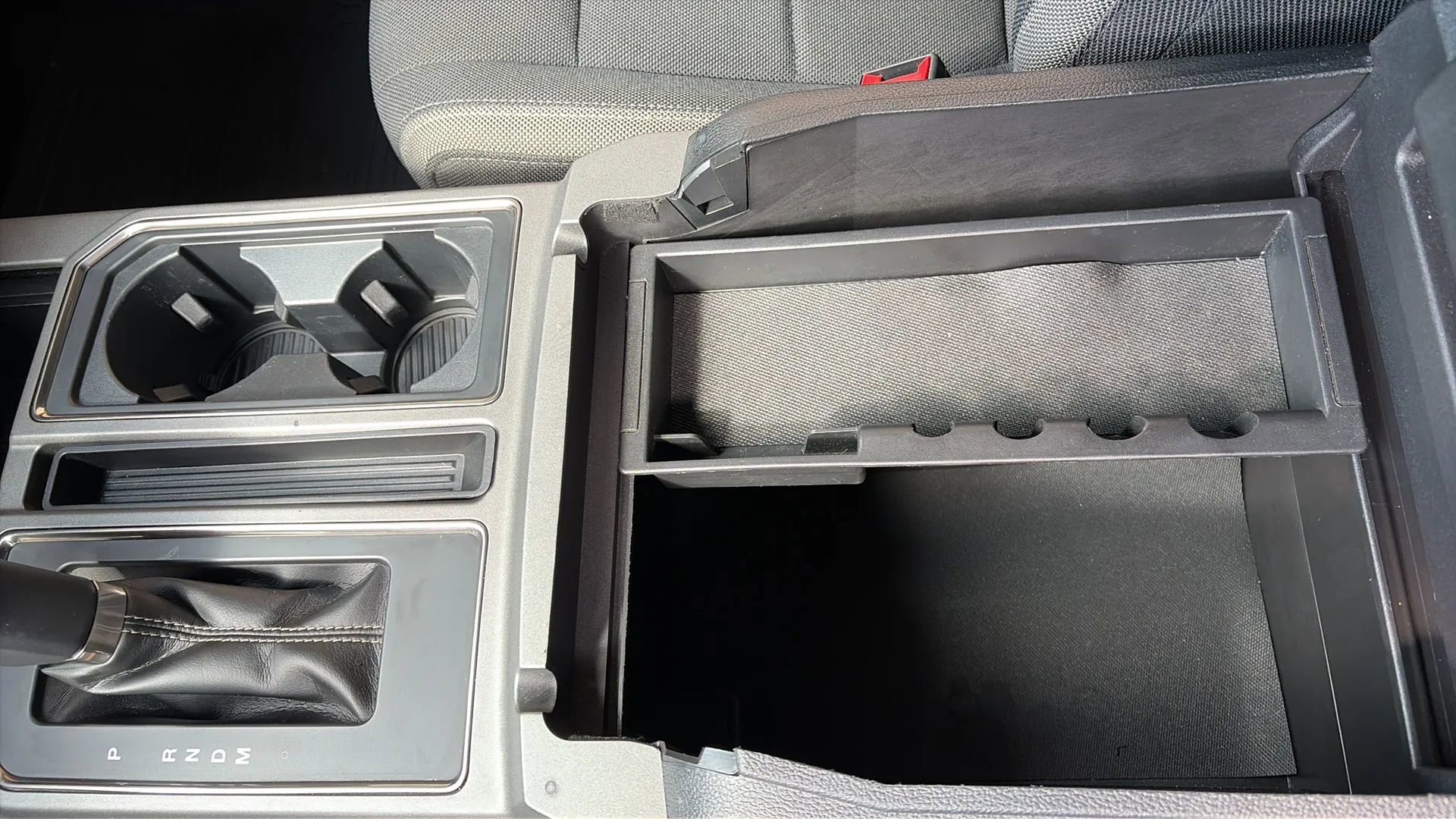 Used 2020 Ford F150 Raptor image 38