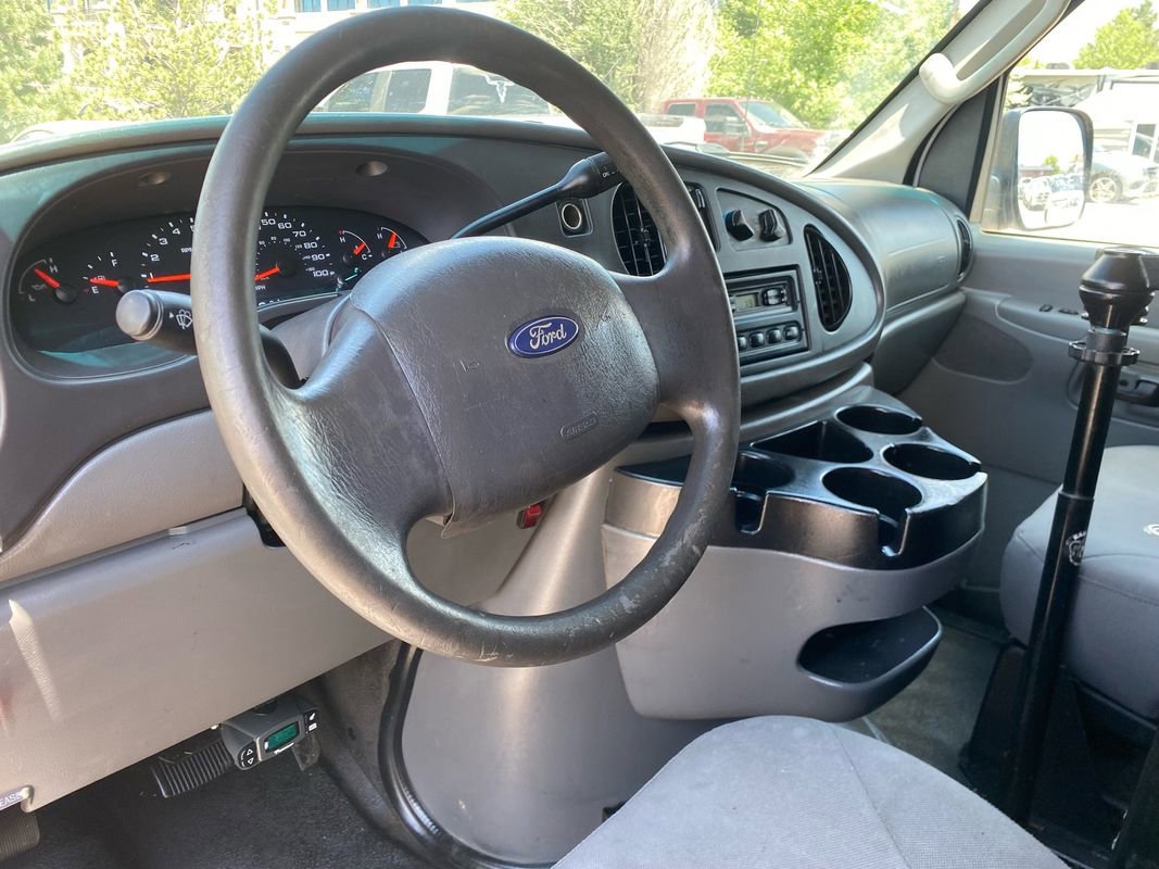 Used 2007 Ford E-250 and Econoline 250 RWD image 15