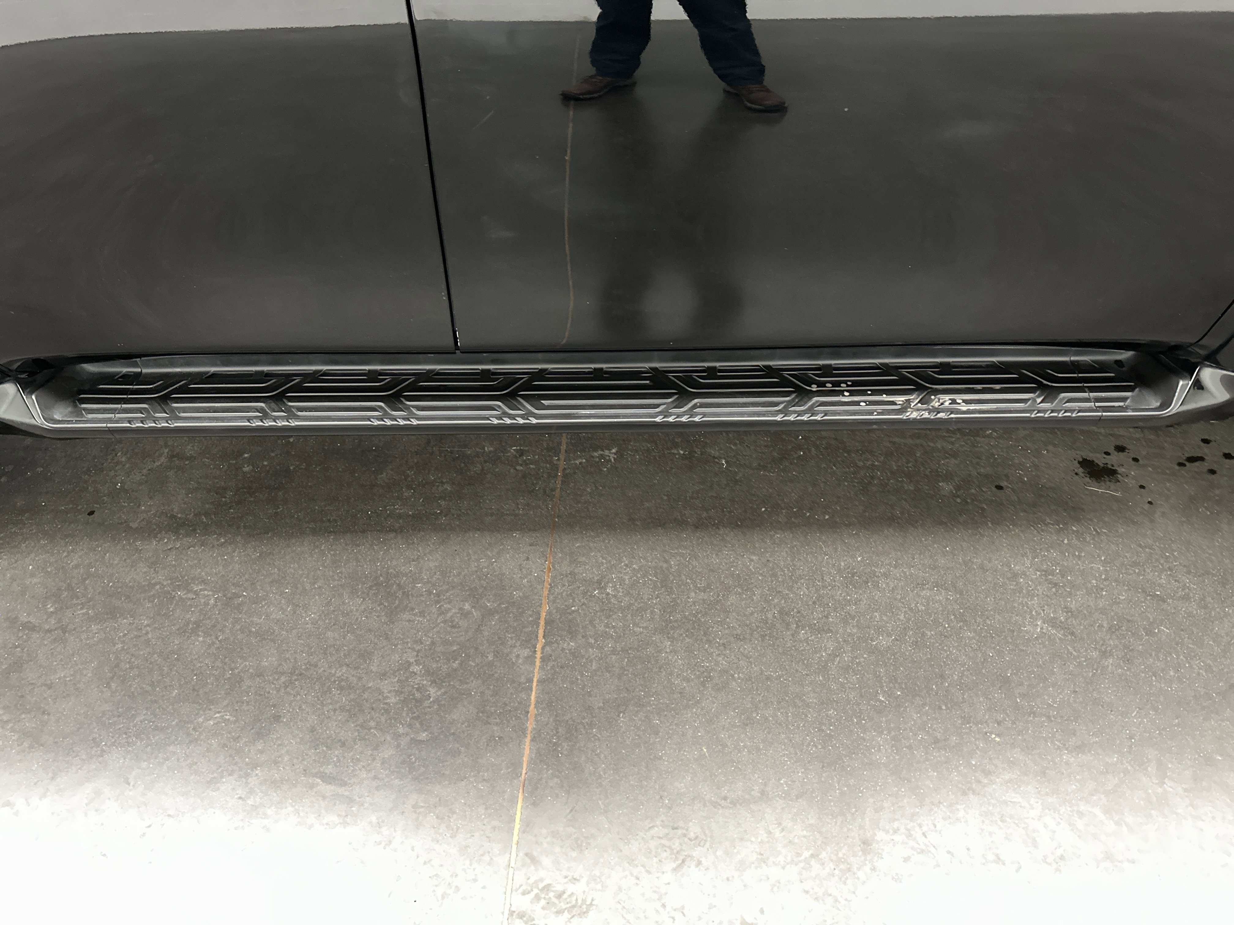 Used 2023 Nissan Armada Platinum image 14