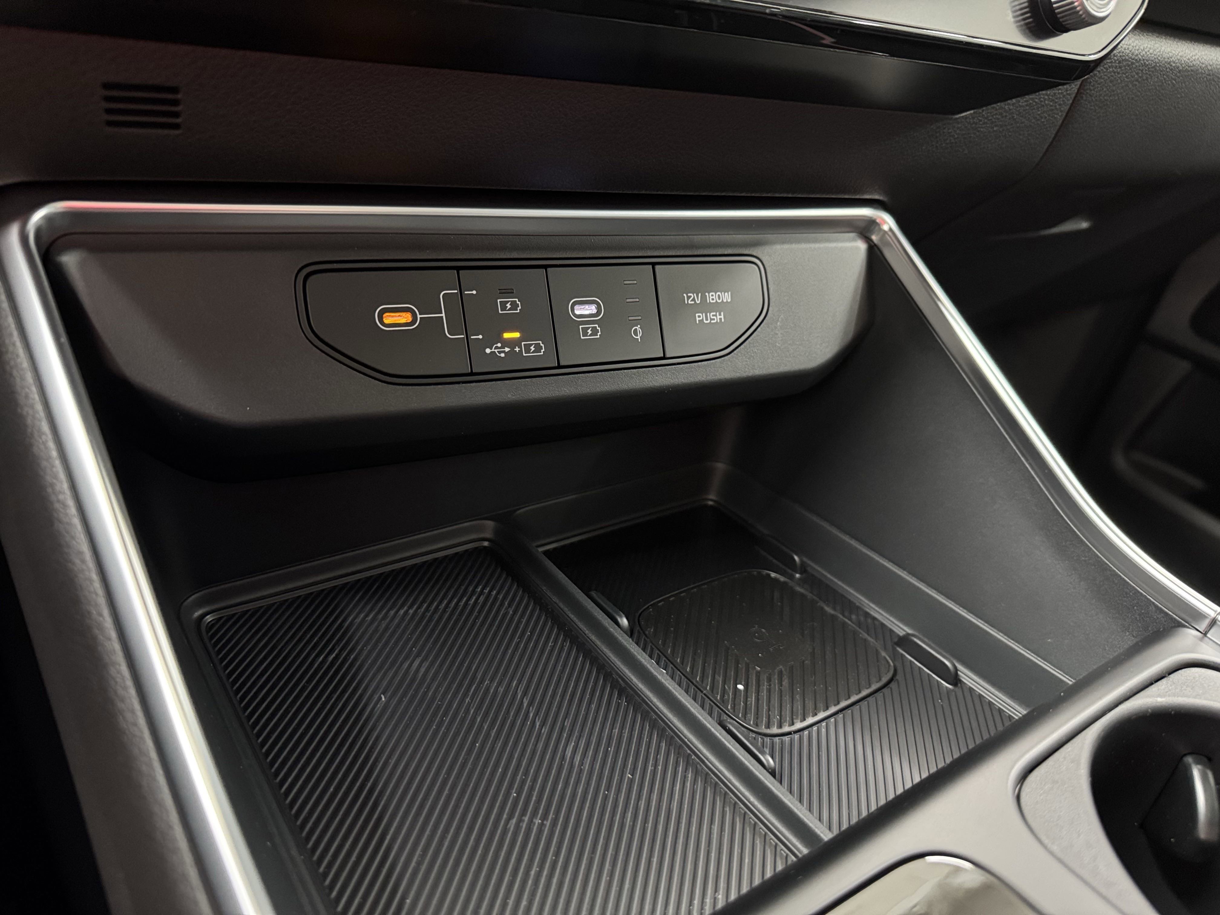 New 2026 Kia Carnival SX Prestige image 14