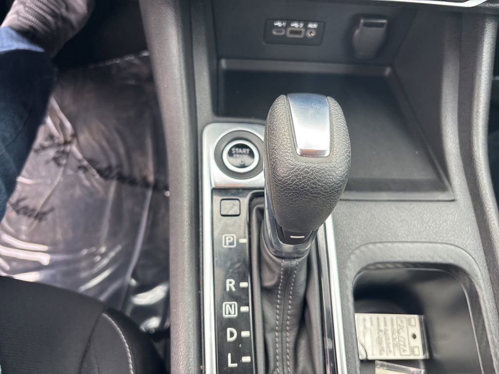 Used 2020 Nissan Sentra SV image 9