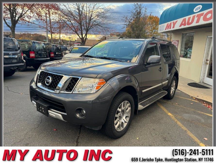 Used 2012 Nissan Pathfinder LE AWD/4WD image 8