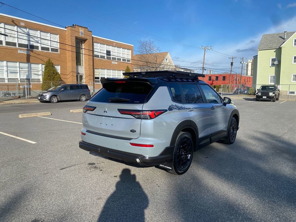 New 2026 Mitsubishi Outlander Trail Edition image 5