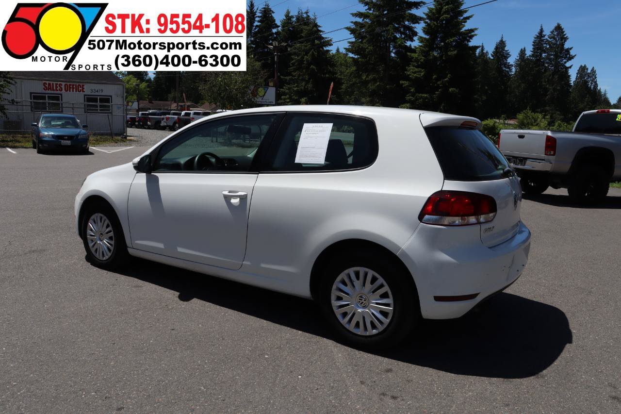 Used 2012 Volkswagen Golf 2-Door FWD image 6