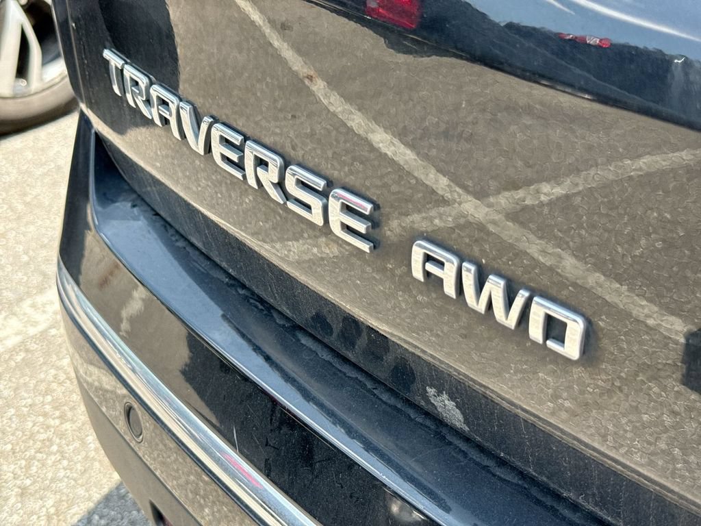 Used 2018 Chevrolet Traverse High Country AWD/4WD image 14