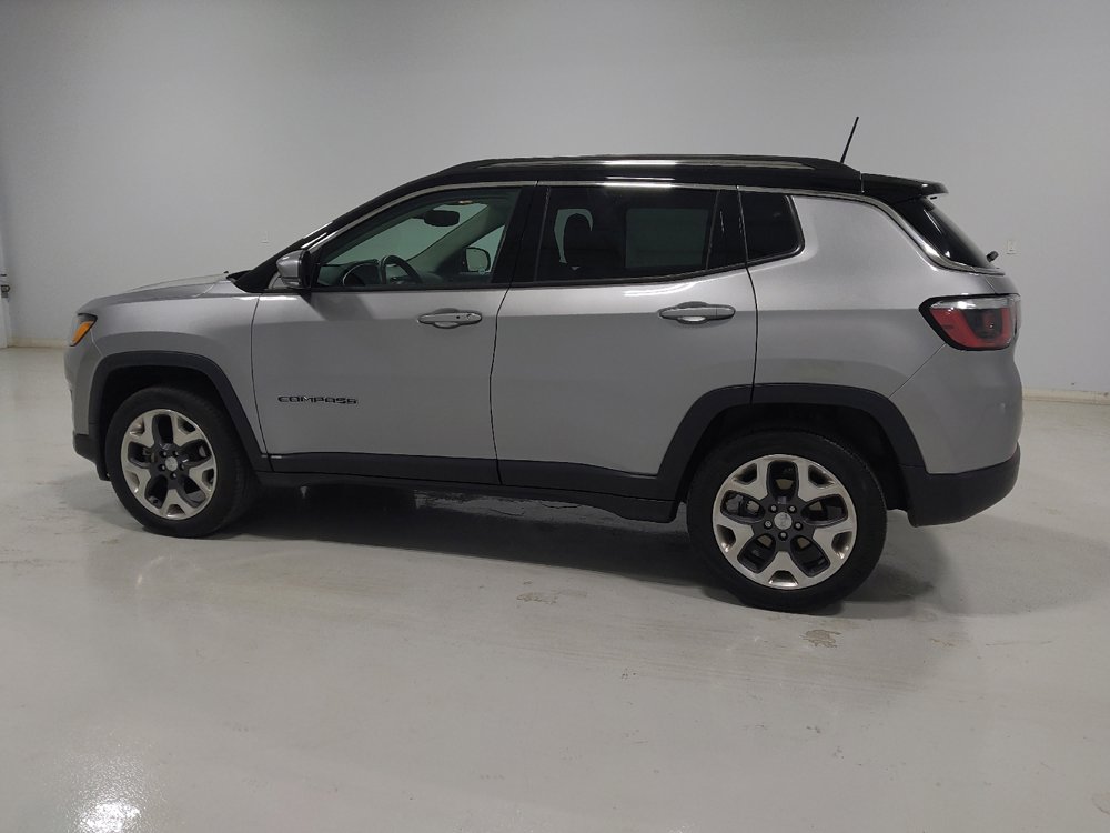 Used 2018 Jeep Compass Limited w/ Navigation Group AWD/4WD image 3