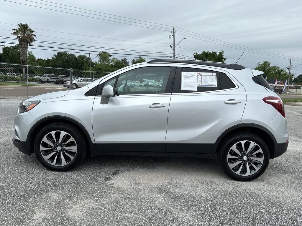 Used 2021 Buick Encore Preferred FWD image 3