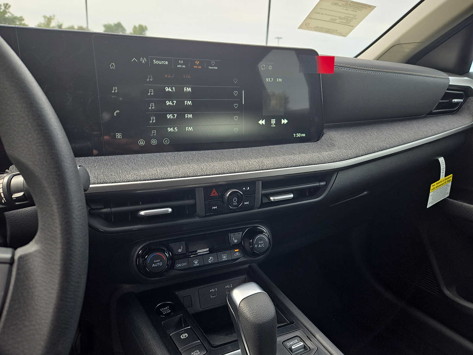 New 2027 Nissan Kicks SV AWD/4WD image 13