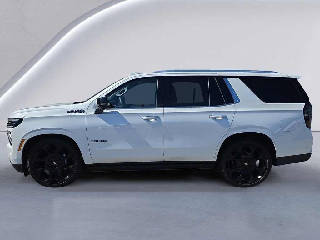 Used 2025 Chevrolet Tahoe High Country AWD/4WD image 6