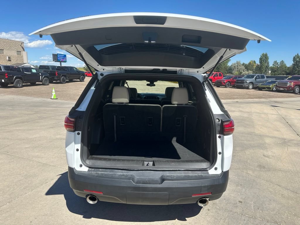 Used 2023 Chevrolet Traverse LS w/ Safety Package AWD/4WD image 22