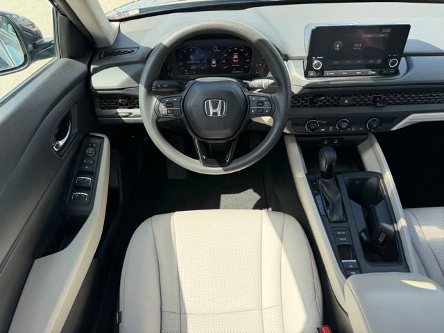 Used 2023 Honda Accord LX image 13