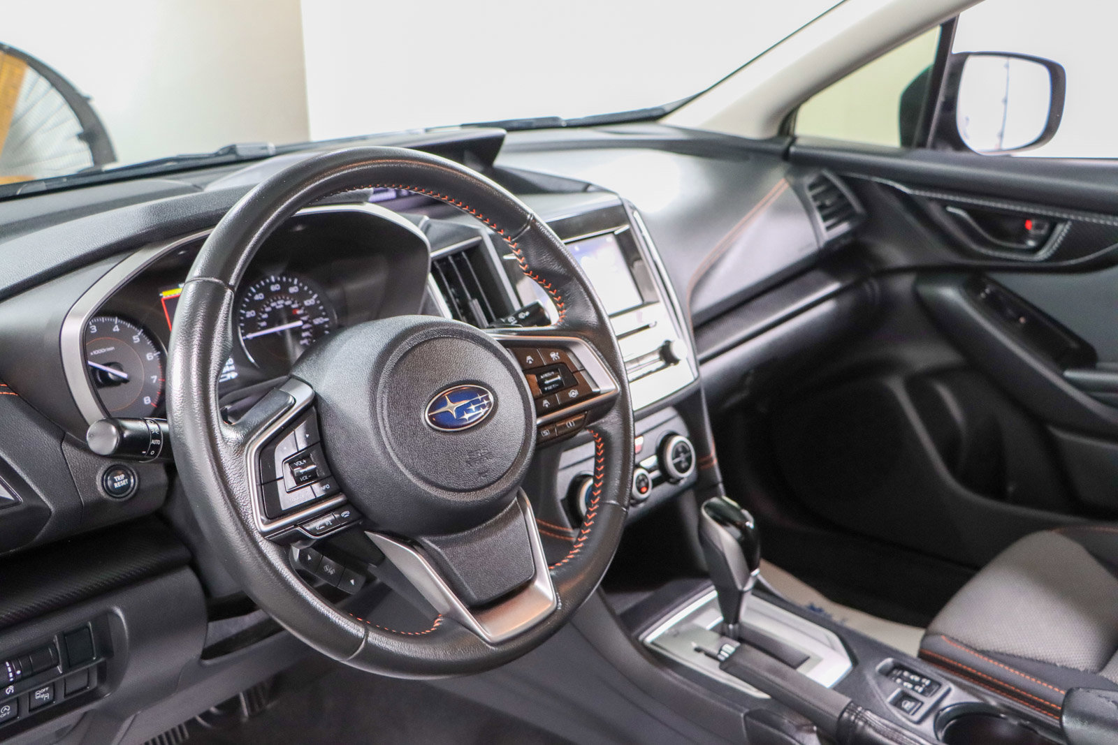 Used 2021 Subaru Crosstrek 2.0i Premium w/ Moonroof Package image 23