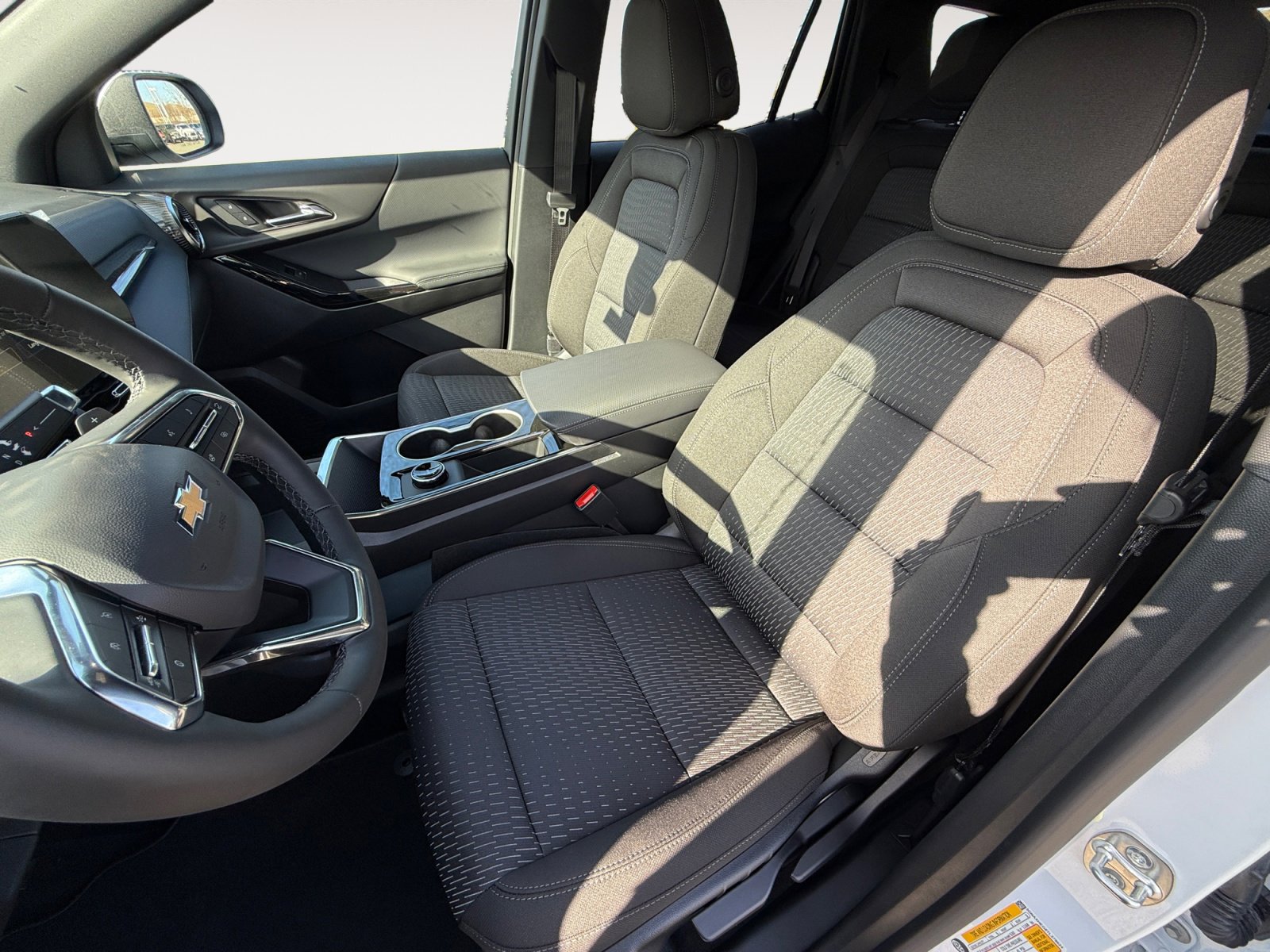 New 2026 Chevrolet Equinox LT image 10