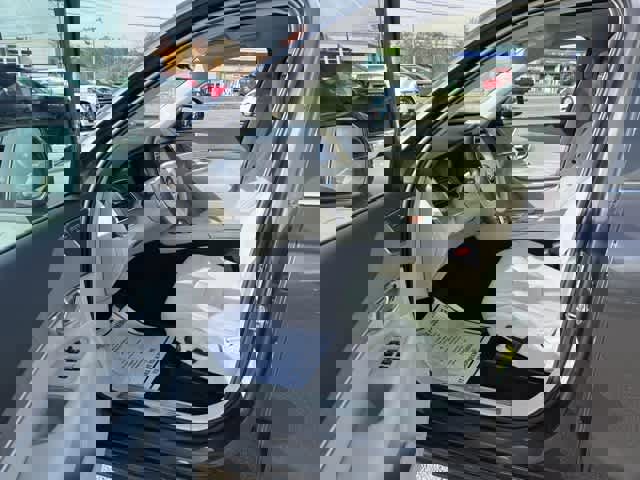 Used 2023 Volvo XC90 B6 Plus w/ Protection Package image 19