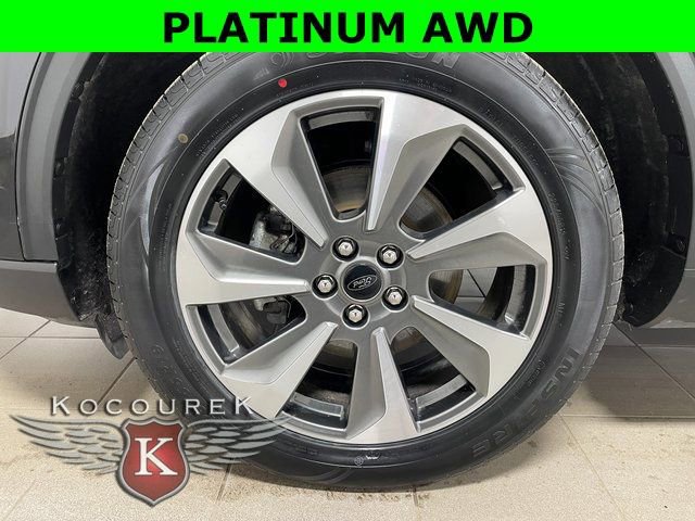 Used 2024 Ford Escape Platinum image 7