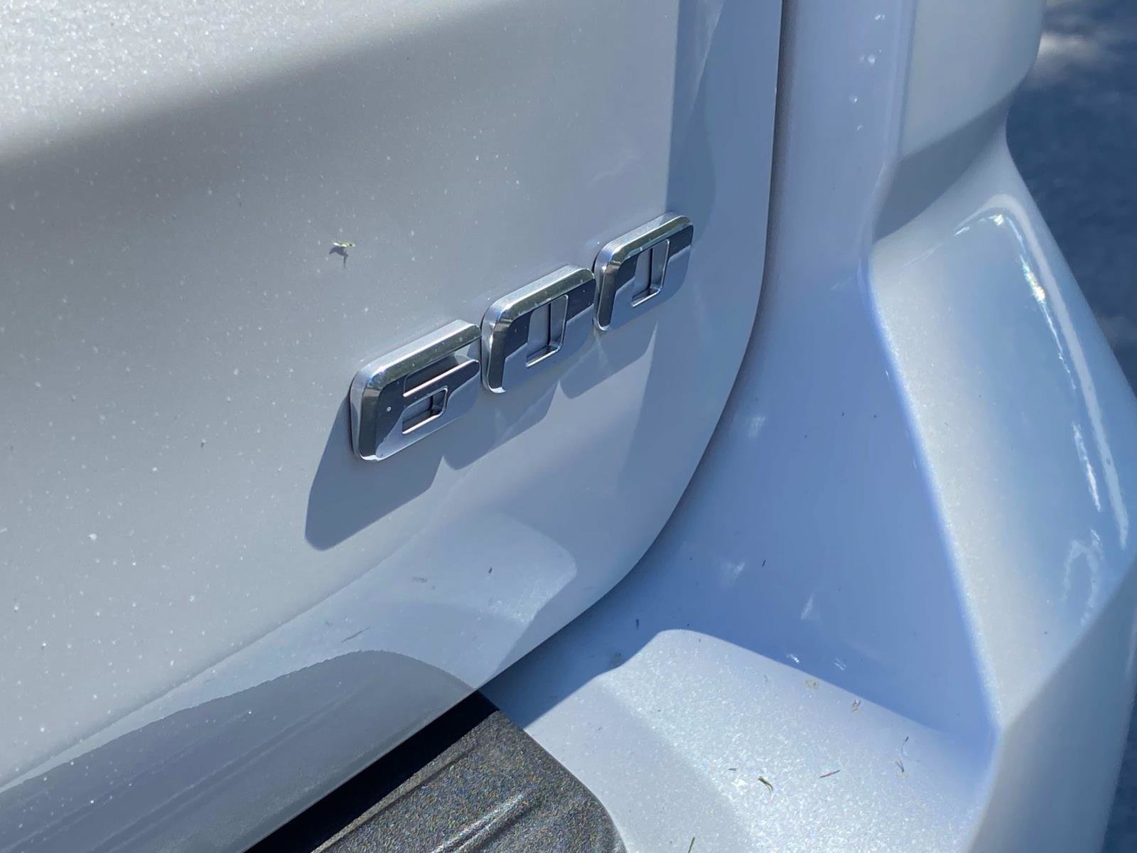 Used 2025 Cadillac Escalade ESV Premium Luxury Platinum image 11