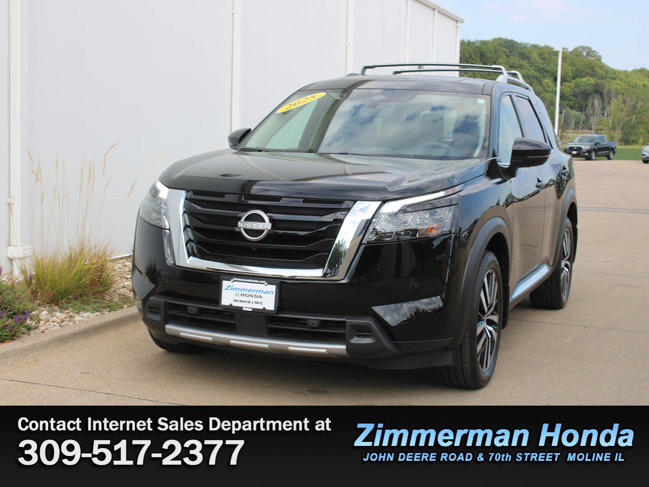 Used 2025 Nissan Pathfinder Platinum AWD/4WD image 26