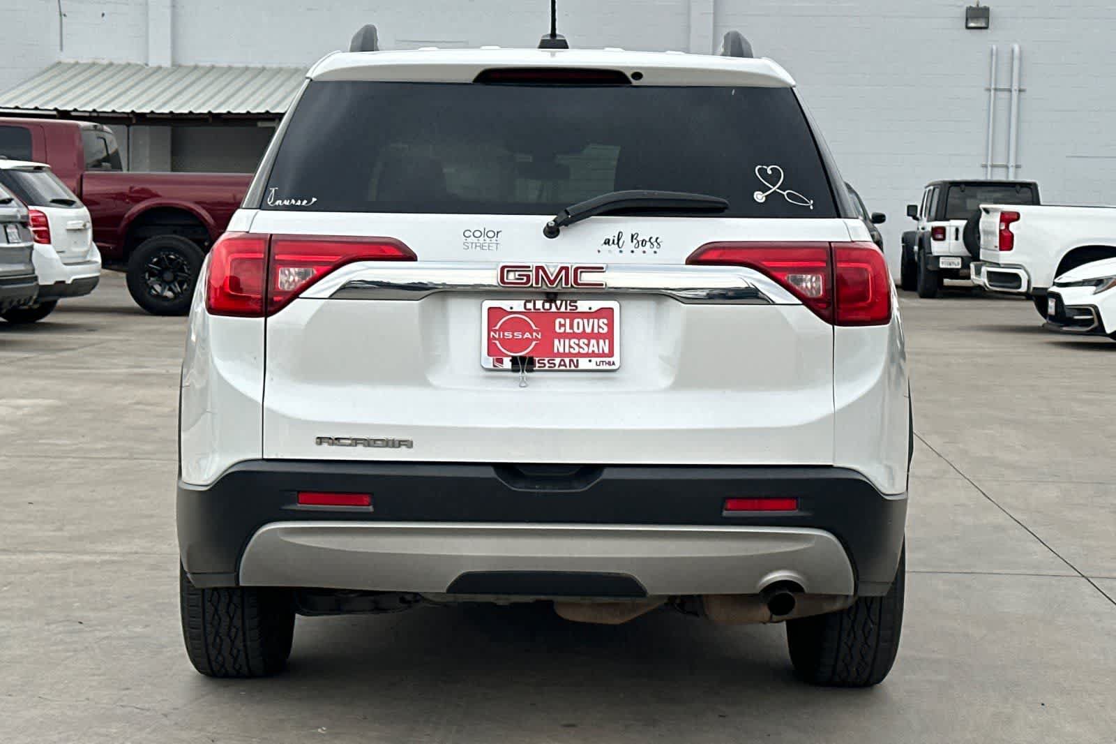 Used 2018 GMC Acadia SLE FWD image 8
