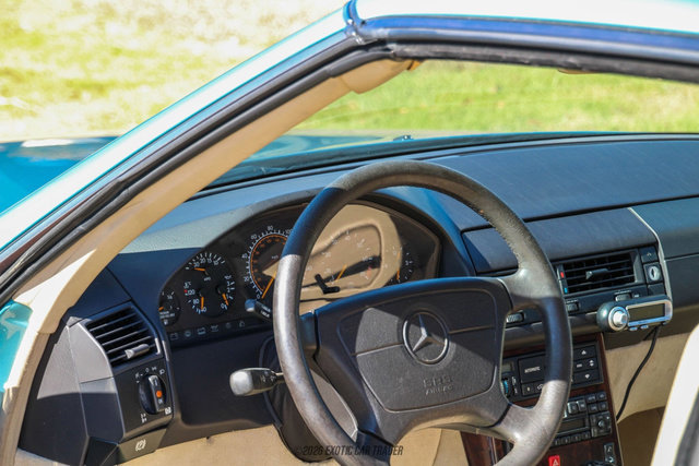 Used 1995 Mercedes-Benz SL 320 image 37