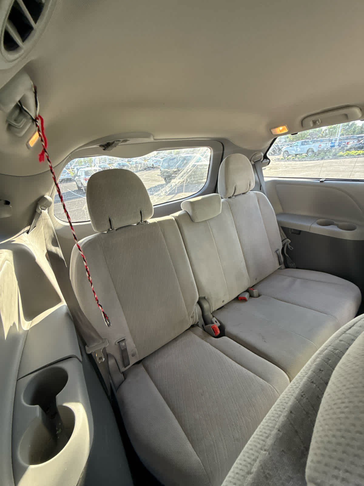 Used 2015 Toyota Sienna LE FWD image 9