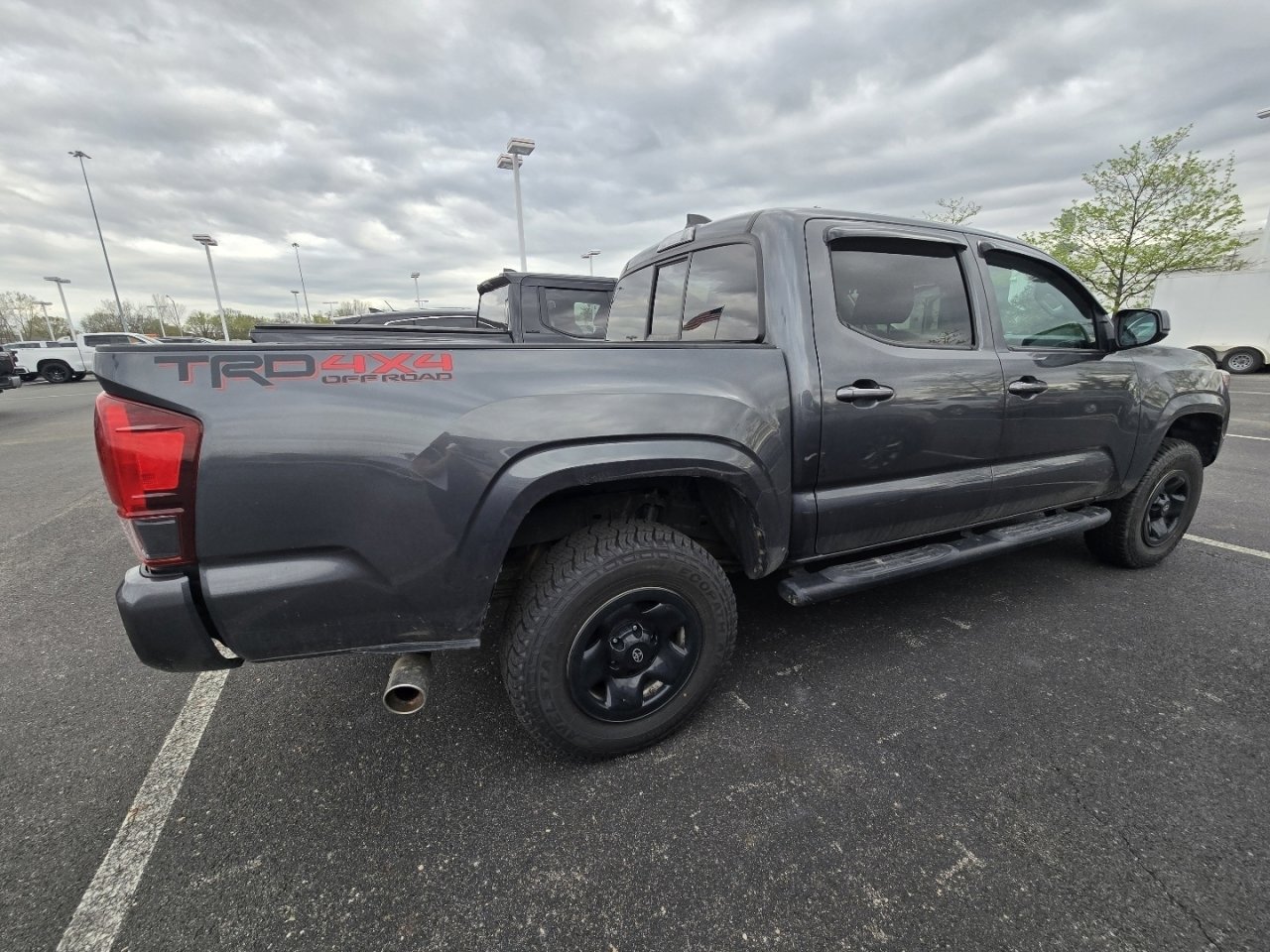 Used 2021 Toyota Tacoma SR image 8