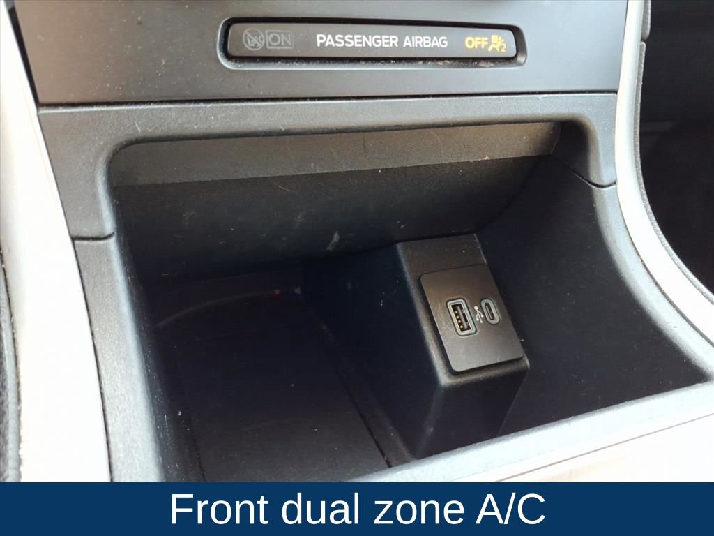 Used 2024 Ford Edge SEL AWD/4WD image 8