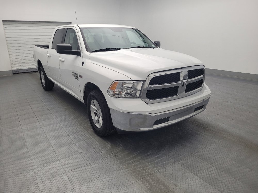 Used 2019 RAM 1500 Classic SLT image 13