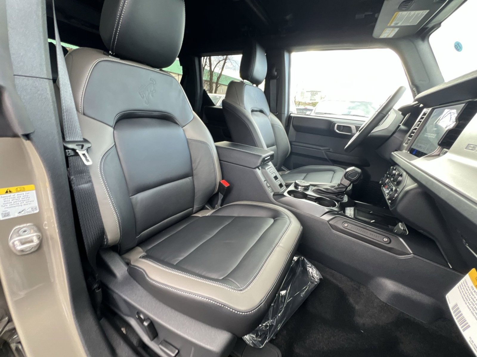 New 2025 Ford Bronco Outer Banks image 26