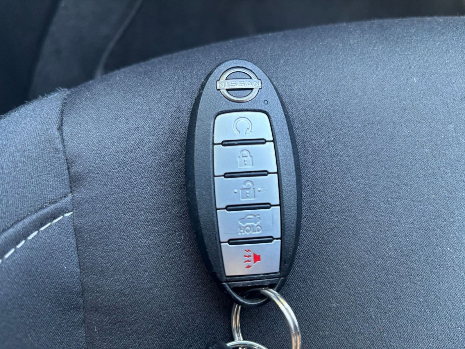 Used 2025 Nissan Altima 2.5 SV FWD image 21