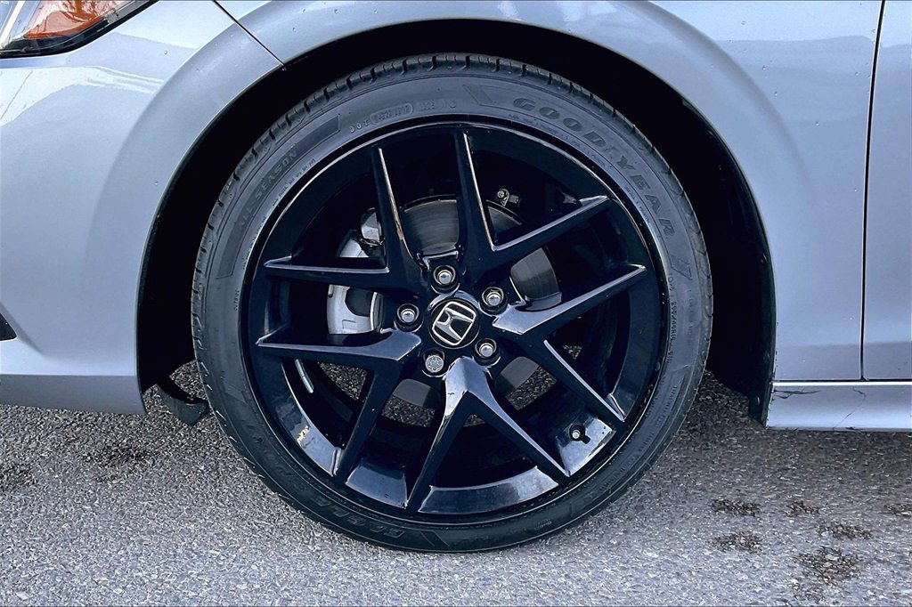 Used 2024 Honda Civic Sport image 9