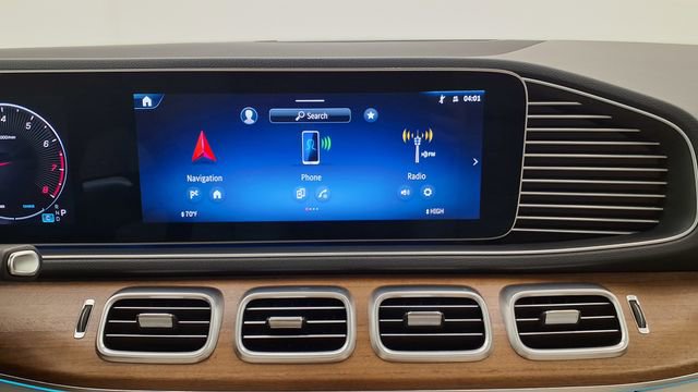 Used 2024 Mercedes-Benz GLE 350 4MATIC image 25