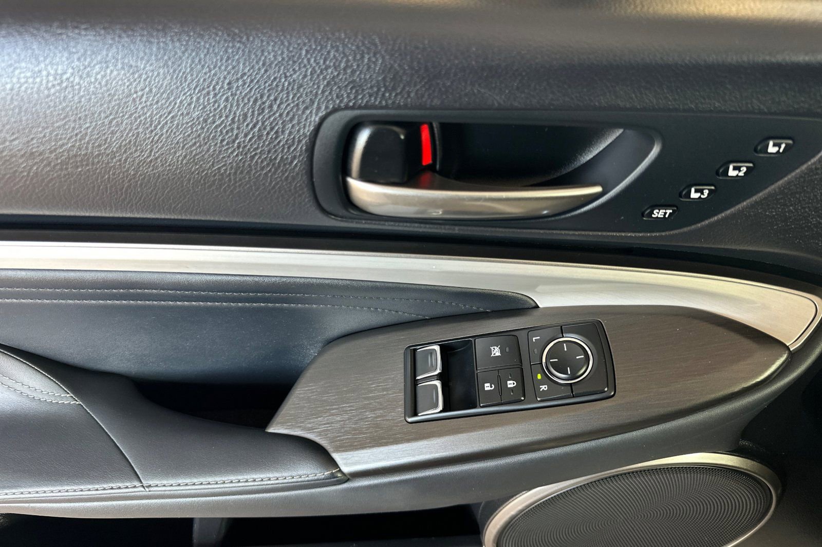 Certified 2022 Lexus RC 350 F Sport image 8