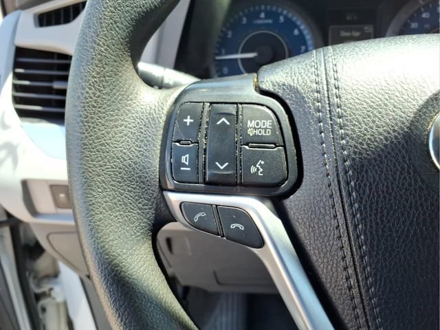 Used 2020 Toyota Sienna L FWD image 16