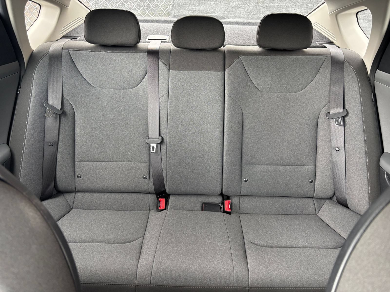 Used 2025 Kia K4 FWD image 38
