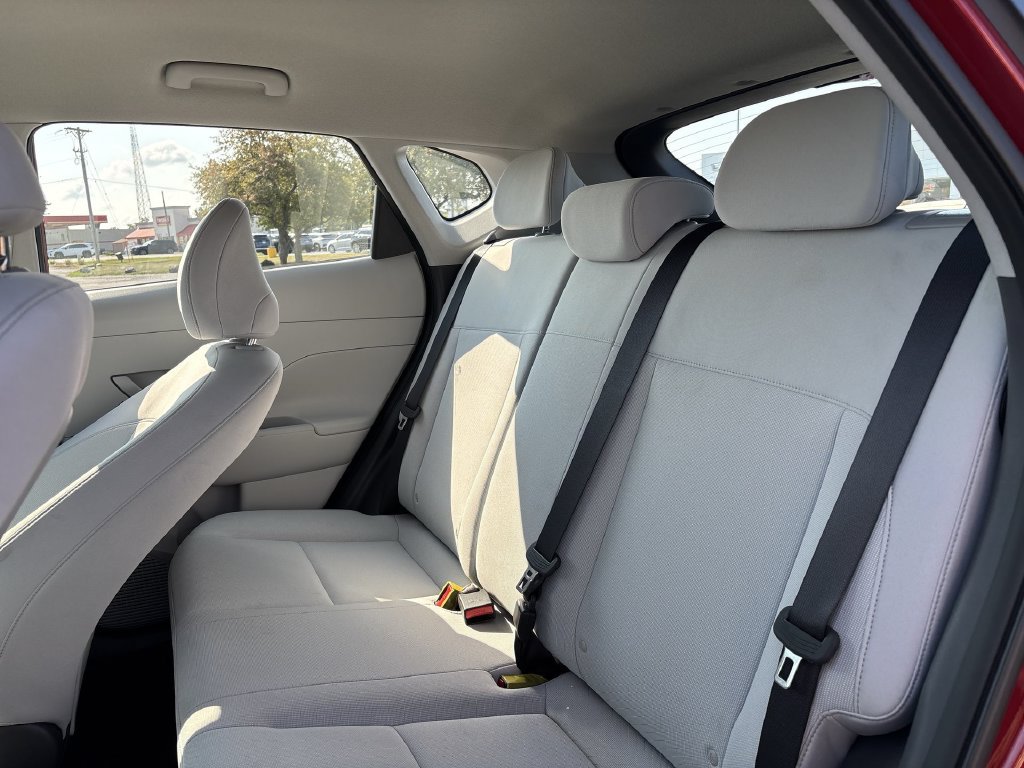 Used 2026 Hyundai Kona SE FWD image 13