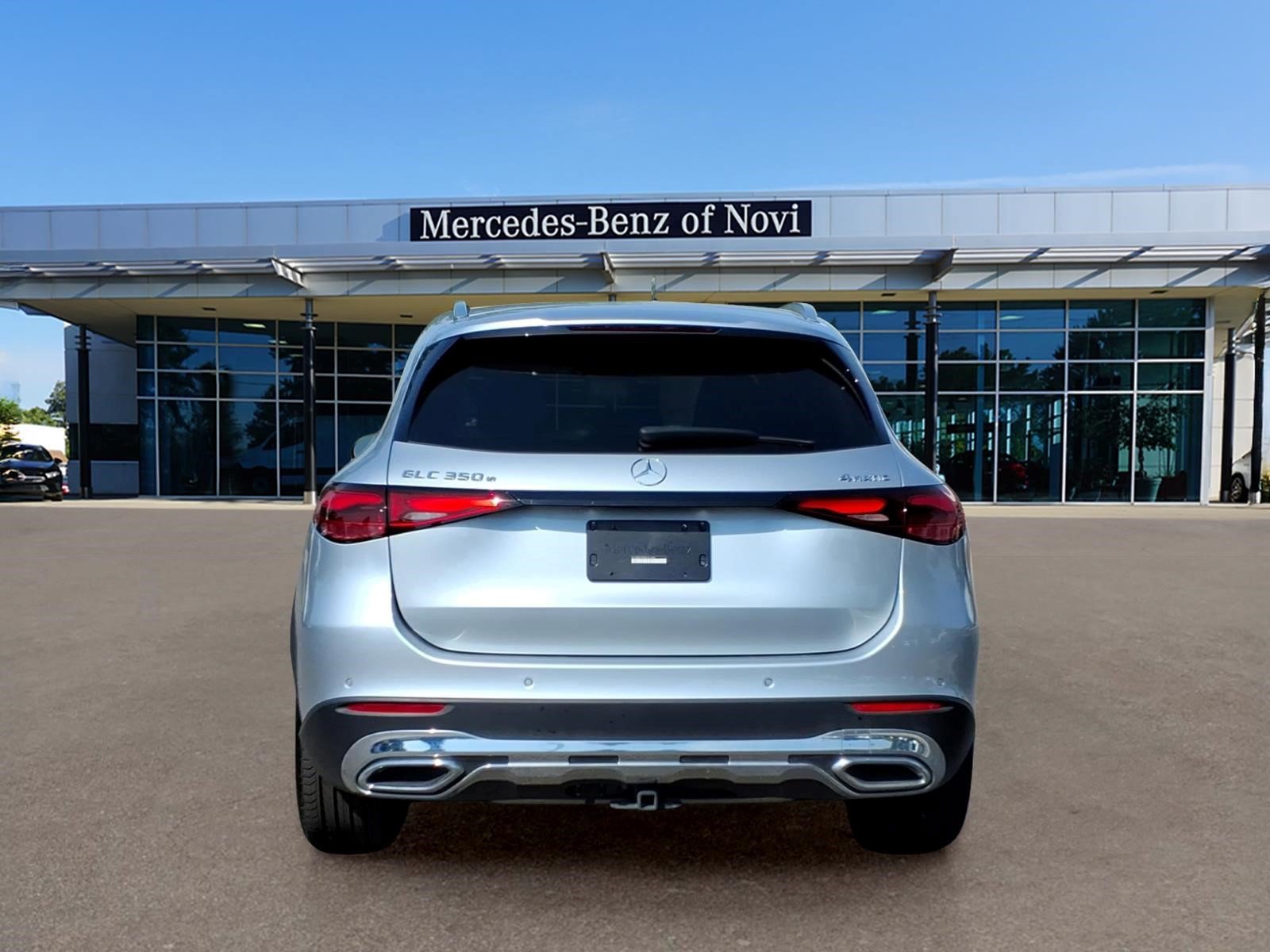 Certified 2025 Mercedes-Benz GLC 350e 4MATIC image 4